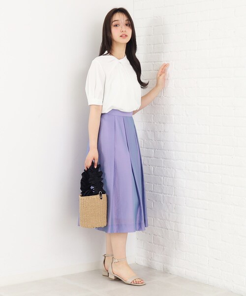 index（インデックス）の「◆UV アシメタック5分袖トップス【接触冷感/洗濯機洗い可】（Tシャツ/カットソー・レディース・ネイビー/サックスブルー/オフホワイト・36/38/40/42）」の6枚目の写真