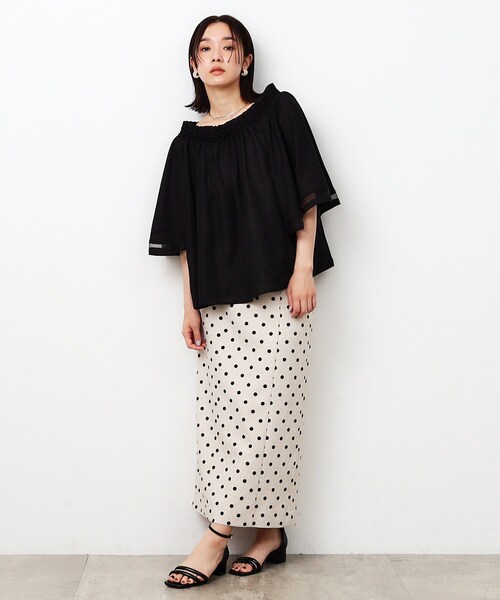 OPAQUE.CLIP（オペークドットクリップ）の「◆2WAYギャザーフレアスリーブブラウス【洗濯機洗い可】（シャツ/ブラウス・レディース・ベージュ/ブラック/ホワイト・40/38/42）」の13枚目の写真