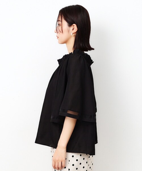 OPAQUE.CLIP（オペークドットクリップ）の「◆2WAYギャザーフレアスリーブブラウス【洗濯機洗い可】（シャツ/ブラウス・レディース・ベージュ/ブラック/ホワイト・40/38/42）」の18枚目の写真