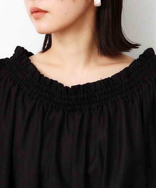 OPAQUE.CLIP（オペークドットクリップ）の「◆2WAYギャザーフレアスリーブブラウス【洗濯機洗い可】（シャツ/ブラウス・レディース・ベージュ/ブラック/ホワイト・40/38/42）」の20枚目の写真