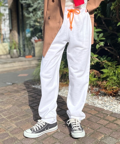 United Athle(ユナイテッドアスレ)の「【United Athle】point color tapered rib sweat pants / ポイントカラー テーパード リブスウェットパンツ 5017 9974(スウェットパンツ・メンズ・ブラック/グレー/オリーブ/ネイビー/ホワイト/バーガンディー/ダークブラウン・M/S/XL/L)」の2枚目の写真