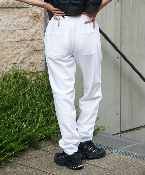 United Athle(ユナイテッドアスレ)の「【United Athle】point color tapered rib sweat pants / ポイントカラー テーパード リブスウェットパンツ 5017 9974(スウェットパンツ・メンズ・ブラック/グレー/オリーブ/ネイビー/ホワイト/バーガンディー/ダークブラウン・M/S/XL/L)」の18枚目の写真