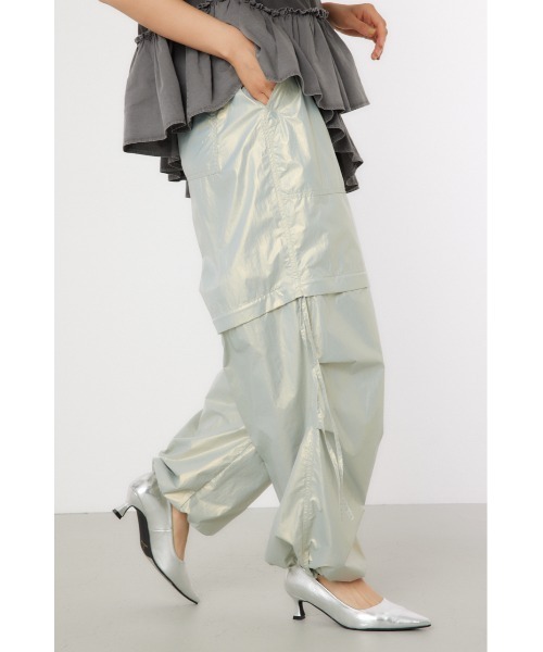 RODEO CROWNS WIDE BOWL（ロデオクラウンズワイドボウル）の「メタリックパラシュートパンツ（その他パンツ・レディース・ブラック/ライトピンク/シルバー・FREE）」の5枚目の写真