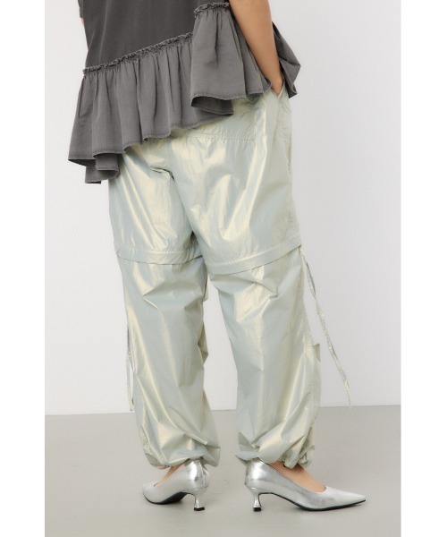 RODEO CROWNS WIDE BOWL（ロデオクラウンズワイドボウル）の「メタリックパラシュートパンツ（その他パンツ・レディース・ブラック/ライトピンク/シルバー・FREE）」の6枚目の写真