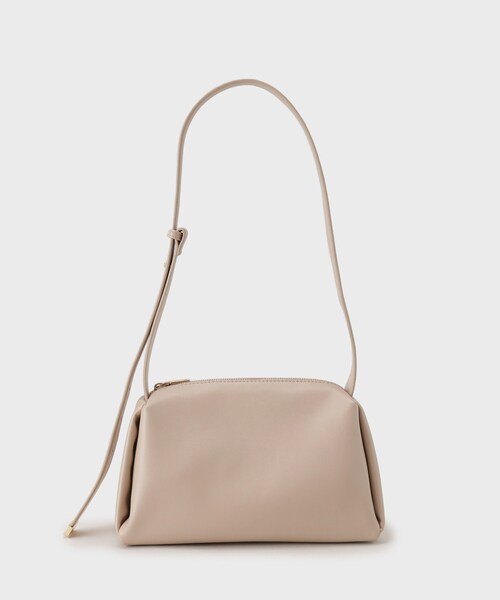 OPAQUE.CLIP（オペークドットクリップ）の「◆【軽量／2WAY】ワイドワンショルダーバッグ（ショルダーバッグ・レディース・ブラック/ベージュ・00）」の2枚目の写真