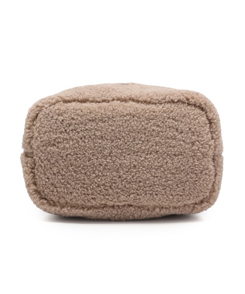 Ungrid（アングリッド）の「【Ungrid/アングリッド】ボア×コーデュロイ　巾着ミニショルダーバッグ（ショルダーバッグ・レディース・ブラック/アイボリー/グレイッシュベージュ・FREE）」の13枚目の写真