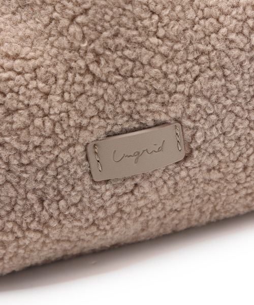 Ungrid（アングリッド）の「【Ungrid/アングリッド】ボア×コーデュロイ　巾着ミニショルダーバッグ（ショルダーバッグ・レディース・ブラック/アイボリー/グレイッシュベージュ・FREE）」の8枚目の写真