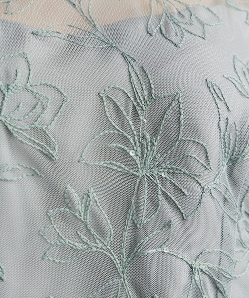 AIMER（エメ）の「スパンコールフラワー刺繍ロングスリーブパーティードレス　結婚式　お呼ばれ　ドレス　20代 30代 40代（ドレス・レディース・イエロー/ブラウン/ライトグリーン系/オールドローズ系/スモーキーグリーン系・MEDIUM/SMALL）」の19枚目の写真