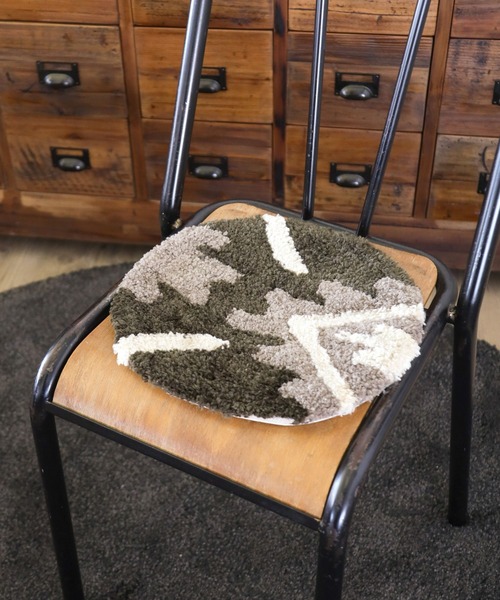 ふわふわの触り心地]BFトライバルチェアパッド（クッション/クッション