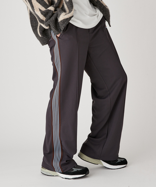 B.C STOCK（ベーセーストック）の「YDD トラックパンツ（その他パンツ・メンズ・ブルー系その他/ブラウン/チャコールグレー/ブラック・LARGE/MEDIUM）」の2枚目の写真