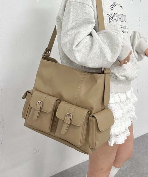 archives（アルシーヴ）の「【デイリーにちょうどいい】４Ｐショルダー（ショルダーバッグ・レディース・ブラック/ブラウン/ベージュ・FREE）」の3枚目の写真