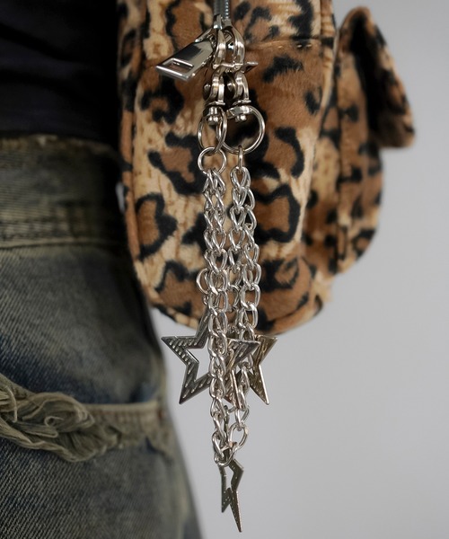 SPINNS（スピンズ）の「チェーンストラップ付き 2ポケットレオパードファーボストンバッグ（ボストンバッグ・レディース・ブラウン系その他/グレー系その他・ONESIZE）」の11枚目の写真