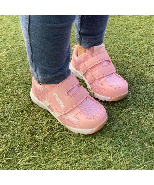 moz（モズ）の「【MOZ】ワンベルトキッズスニーカー（スニーカー・キッズ・ブラック/ネイビー/ピンク/パープル/ブラック×ホワイト・15.0cm/16.0cm/17.0cm）」の5枚目の写真