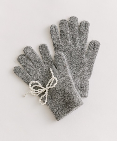 OLIVE des OLIVE(オリーブデオリーブ)の「パールリボンチャームグローブ(その他小物・レディース・アイボリー/グレー/ピンク・FREE)」の2枚目の写真