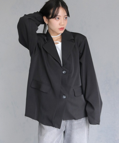 cheriella（シェリエラ）の「【cheriella】カットオフアシンメトリー ルーズジャケット CUTOFF ASYMMETRIC LOOSE JACKET（テーラードジャケット・レディース・ブラック/グレイッシュベージュ/チャコールグレー・M）」の17枚目の写真