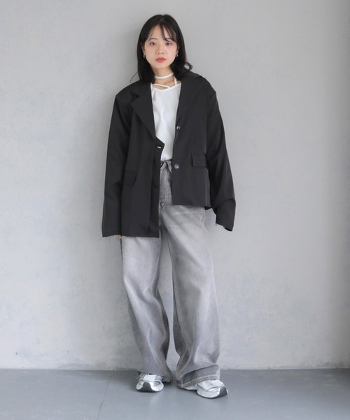 cheriella（シェリエラ）の「【cheriella】カットオフアシンメトリー ルーズジャケット CUTOFF ASYMMETRIC LOOSE JACKET（テーラードジャケット・レディース・ブラック/グレイッシュベージュ/チャコールグレー・M）」の20枚目の写真