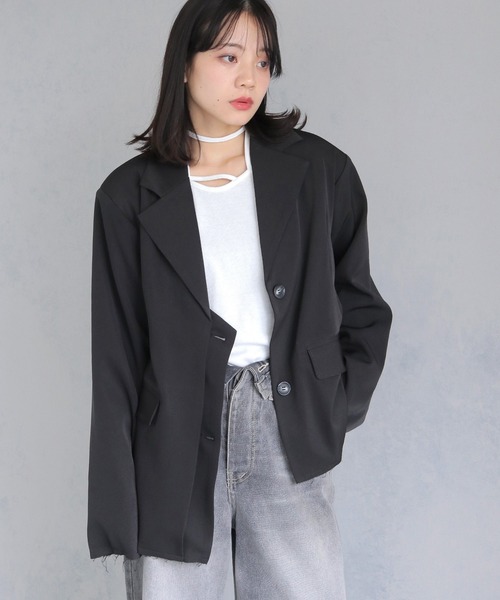 cheriella（シェリエラ）の「【cheriella】カットオフアシンメトリー ルーズジャケット CUTOFF ASYMMETRIC LOOSE JACKET（テーラードジャケット・レディース・ブラック/グレイッシュベージュ/チャコールグレー・M）」の13枚目の写真