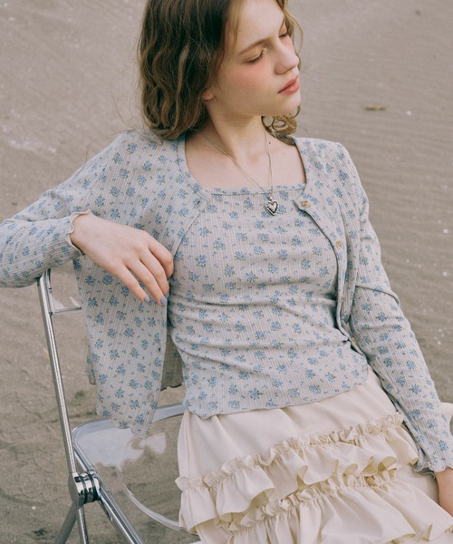 idem(イデム)の「flower ensemble cardigan/フラワーアンサンブルカーディガン(アンサンブル・レディース・ナチュラル/ネイビー・FREE)」の3枚目の写真