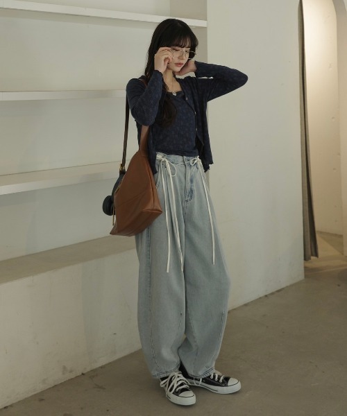 idem(イデム)の「flower ensemble cardigan/フラワーアンサンブルカーディガン(アンサンブル・レディース・ナチュラル/ネイビー・FREE)」の6枚目の写真
