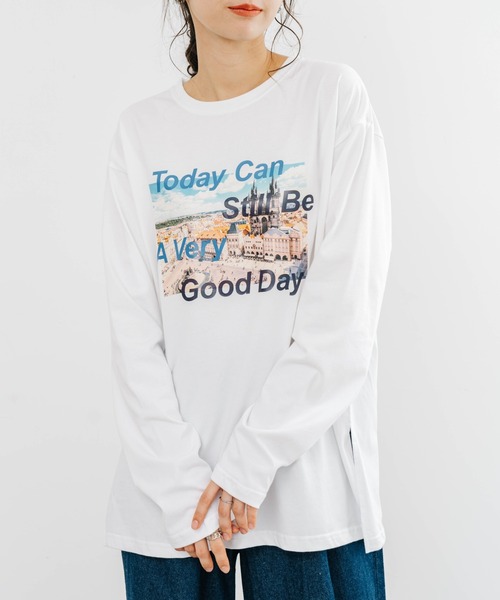 refinedworks(リファインドワークス)の「【refinedworks】 フォトプリント が 印象的な使いやすい ロンT(Tシャツ/カットソー・レディース・ホワイト系その他/オフホワイト・FREE)」の2枚目の写真