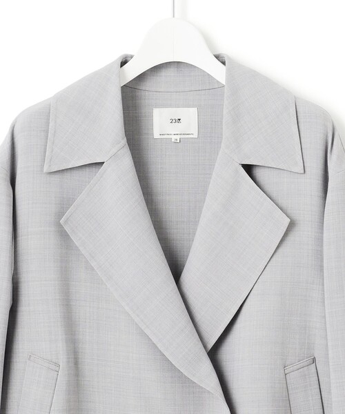 23区（ニジュウサンク）の「TWライトリバー ショートトレンチコート（トレンチコート・レディース・ベージュ系/ライトグレー系・38）」の16枚目の写真