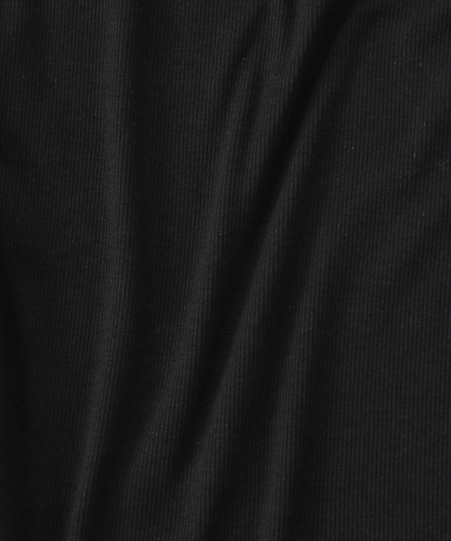 FOREVER 21（フォーエバー トゥエンティーワン）の「【2025SS】カップ付きリブキャミソール（キャミソール・レディース・オフホワイト/チャコールグレー/ブラック/ピンク・SMALL/MEDIUM/LARGE）」の5枚目の写真