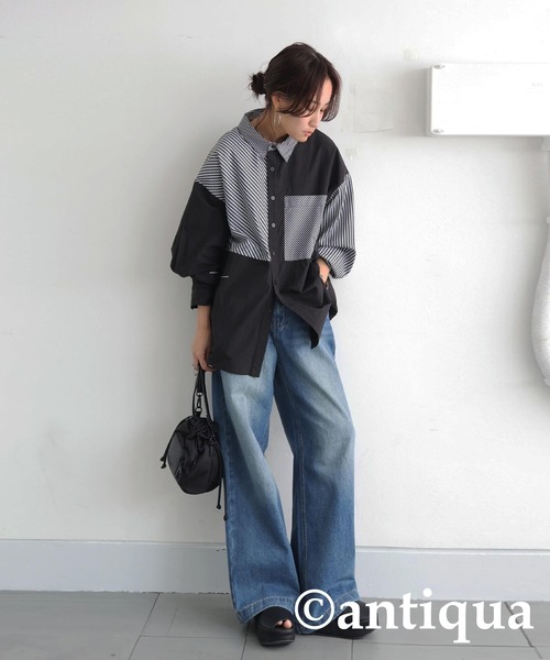 antiqua(アンティカ)の「デザインストライプシャツ(シャツ/ブラウス・レディース・ブラック/ブルー・ONESIZE)」の3枚目の写真