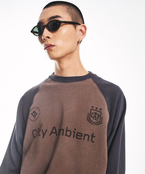 City Ambient Products(シティアンビエントプロダクツ)の「City Ambient Products: ラグランスリーブ プリント スウェット(スウェット・メンズ・オフホワイト/ライトブルー/ブラウン・SMALL/MEDIUM/LARGE)」の5枚目の写真