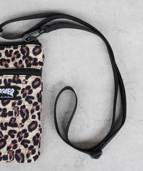THRASHER（スラッシャー）の「THRASHER ショルダーポーチ（ショルダーバッグ・メンズ・ブラック系その他/レオパード/ブラック・FREE）」の12枚目の写真