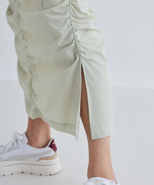 GALLEST(ギャレスト)の「シャーリングナイロンスカート(スカート・レディース・ホワイト/グレー/ライトグリーン・36/38)」の10枚目の写真