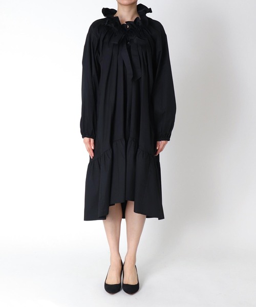 Three Four Time(スリーフォータイム)の「ギャザーフリルカラーフレアーワンピース(ワンピース・レディース・ブラック/ブルー・FREE)」の6枚目の写真