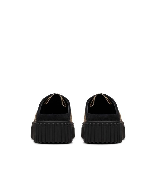 Clarks(クラークス)の「Clarks Torhill Mule(クラークス トーヒルミュール)(モカシン/デッキシューズ・レディース・アニマル・23cm/23.5cm/24cm/24.5cm/25cm)」の5枚目の写真