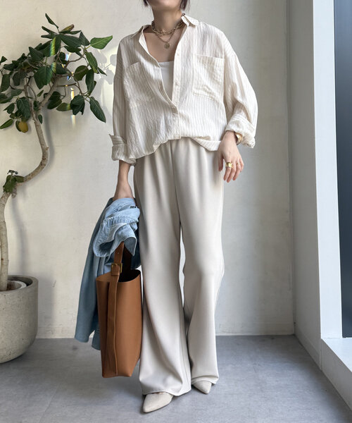 DouDou(ドゥドゥ)の「バイヤスセミフレアパンツ(その他パンツ・レディース・ブラック/ライトベージュ/ブルー・36/38)」の19枚目の写真