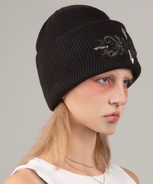 E RIN AI E(オリンアイ)の「【E RIN AI E】CROSS(ニットキャップ/ビーニー・メンズ・ブラック・ONE SIZE)」の4枚目の写真