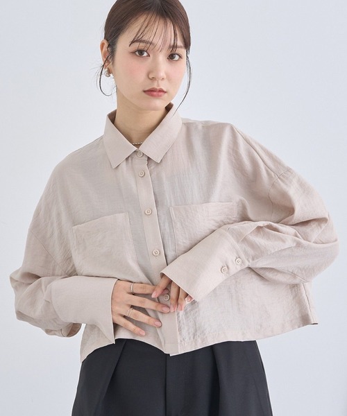 earth music&ecology(アースミュージックアンドエコロジー)の「Wポケットショートシャツ(シャツ/ブラウス・レディース・ベージュ/ブラック/サックスブルー/オフホワイト・FREE)」の4枚目の写真
