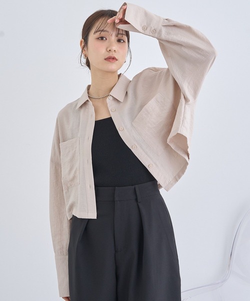 earth music&ecology(アースミュージックアンドエコロジー)の「Wポケットショートシャツ(シャツ/ブラウス・レディース・ベージュ/ブラック/サックスブルー/オフホワイト・FREE)」の15枚目の写真
