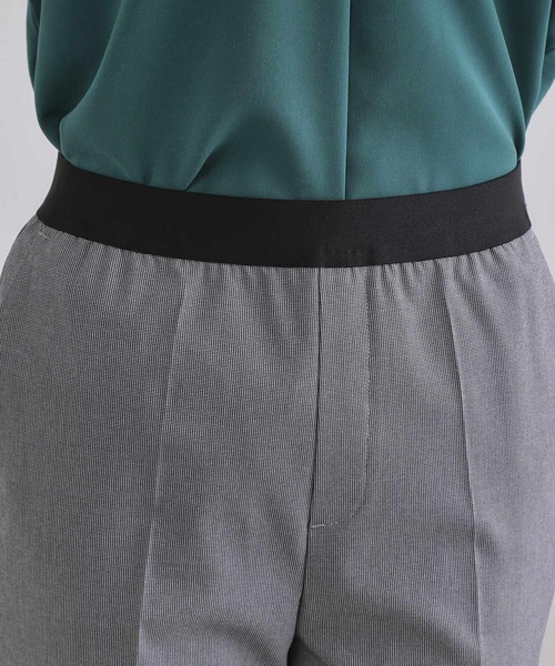 OPAQUE.CLIP（オペークドットクリップ）の「ハイストレッチイージースティックパンツ【洗濯機洗い可】（その他パンツ・レディース・ブラック/ホワイト/ブラック系1/ベージュ・36/38/40/42）」の6枚目の写真