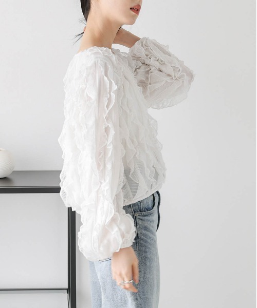 AMELY(エミリー)の「シアーフリルトップス(Tシャツ/カットソー・レディース・ホワイト/ブラック・フリー)」の7枚目の写真