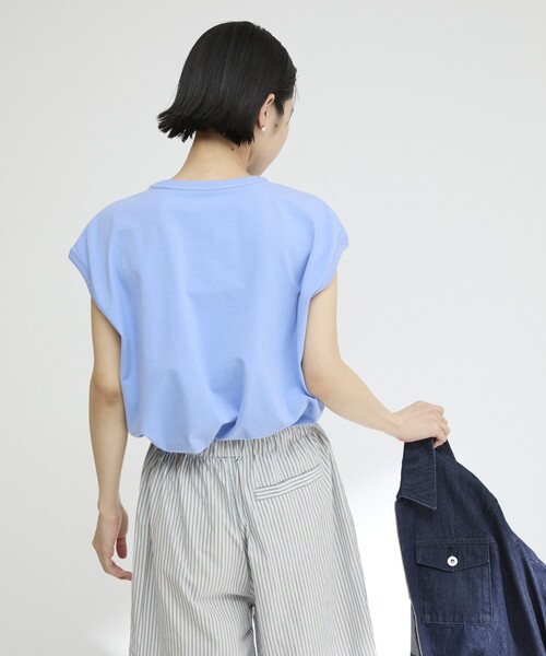 Firsthand（ファーストハンド）の「MA Firsthand/マ ファーストハンド BASIC LOGO FRENCH SLEEVE T / ワンポイント刺繍 ベーシックロゴ フレンチスリーブTシャツ（Tシャツ/カットソー・レディース・ネイビー/レッド/ブラウン/ホワイト/ブルー・FREE）」の13枚目の写真