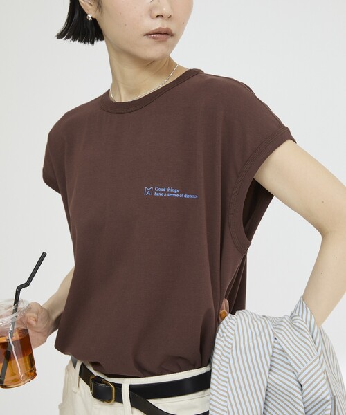 Firsthand（ファーストハンド）の「MA Firsthand/マ ファーストハンド BASIC LOGO FRENCH SLEEVE T / ワンポイント刺繍 ベーシックロゴ フレンチスリーブTシャツ（Tシャツ/カットソー・レディース・ネイビー/レッド/ブラウン/ホワイト/ブルー・FREE）」の2枚目の写真