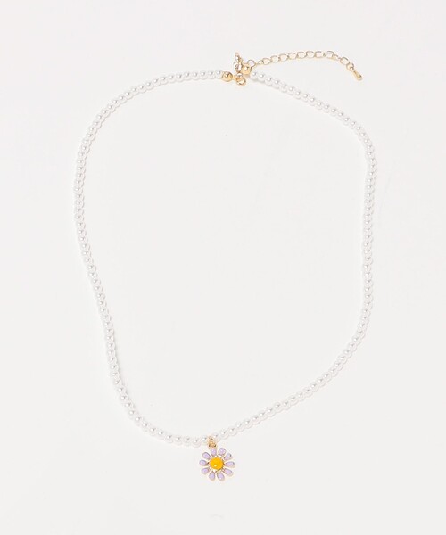 green label relaxing（グリーンレーベルリラクシング）の「＜Milk&Soda＞デイジー ネックレス / キッズ（ネックレス・キッズ・ホワイト/イエロー/ライラック・FREE）」の2枚目の写真
