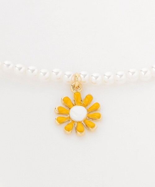 green label relaxing（グリーンレーベルリラクシング）の「＜Milk&Soda＞デイジー ネックレス / キッズ（ネックレス・キッズ・ホワイト/イエロー/ライラック・FREE）」の4枚目の写真