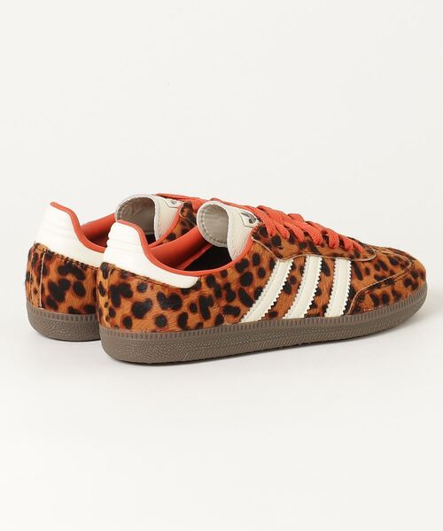 adidas(アディダス)の「adidas SAMBA OG W アディダス サンバ OG W(スニーカー・レディース・レオパード・23cm/23.5cm/24cm/24.5cm/25cm/25.5cm/27.5cm/27cm/28.5cm/28cm/26.5cm)」の2枚目の写真