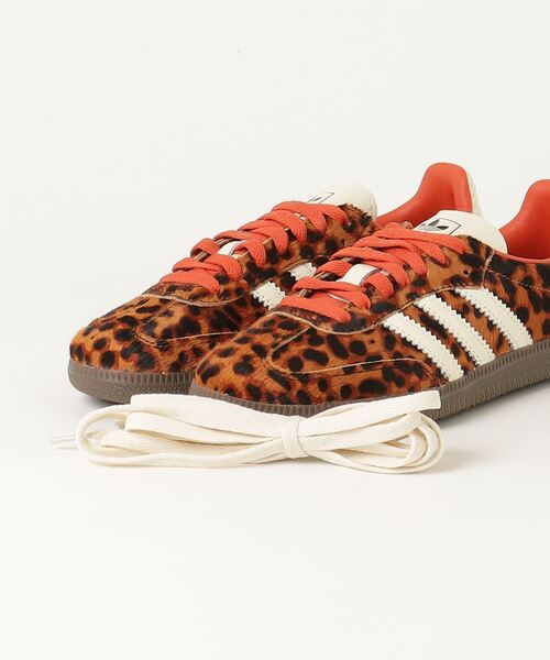 adidas(アディダス)の「adidas SAMBA OG W アディダス サンバ OG W(スニーカー・レディース・レオパード・23cm/23.5cm/24cm/24.5cm/25cm/25.5cm/27.5cm/27cm/28.5cm/28cm/26.5cm)」の4枚目の写真