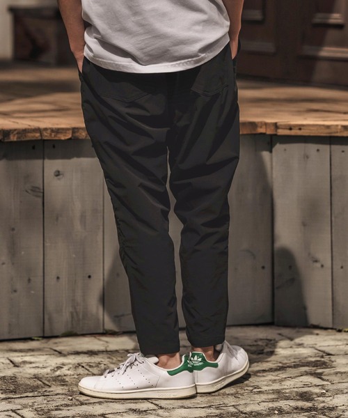 新品未使用 Lサイズ　CAMBIOパッカリングナイロンテーパードパンツ mp13584- パッカリングナイロンテーパードパンツ（その他パンツ