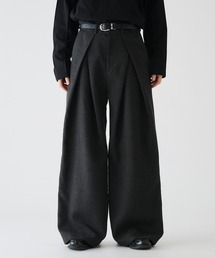 BONBON ストレートスラックス ブラック Mサイズ スラックス（ブラック