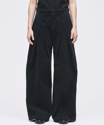 selle glant（セレグランテ）の「CROSS TUCK WIDE SLACKS PANTS/クロスタックワイドスラックスパンツ（スラックス）」