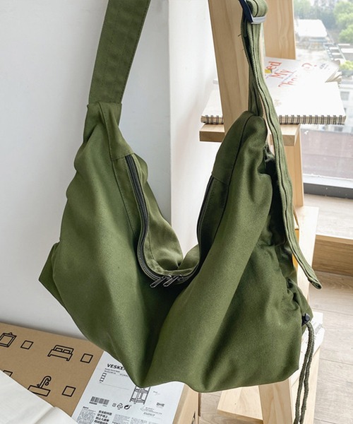 VIBGYOR（ヴィブジョー）の「サイドドロスト ショルダーバッグ(CZ)（ショルダーバッグ・レディース・ブラック/オフホワイト/カーキ/オレンジ・FREE）」の10枚目の写真