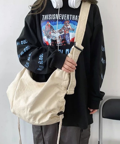 VIBGYOR（ヴィブジョー）の「サイドドロスト ショルダーバッグ(CZ)（ショルダーバッグ・レディース・ブラック/オフホワイト/カーキ/オレンジ・FREE）」の12枚目の写真