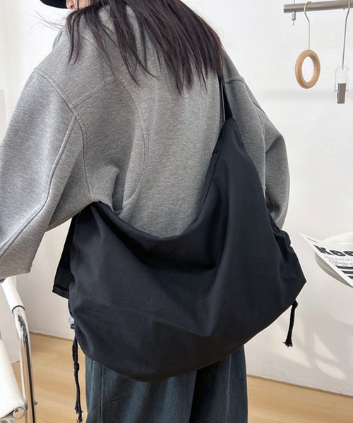 Nutemperor ショルダーバッグ NUTEMPEROR / ナットエンペラー - PU LEATHER BAG (BLACK